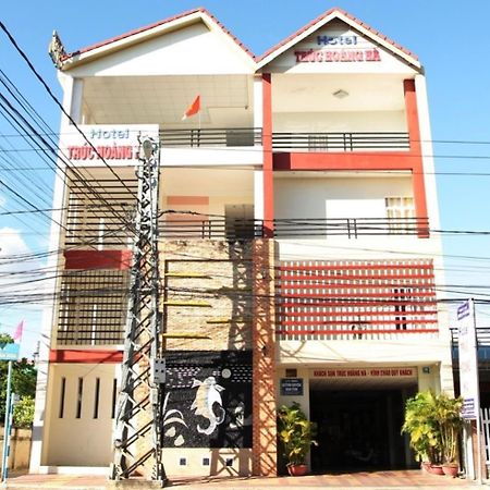 Truc Hoang Ha Hotel Kon Tum Exterior photo